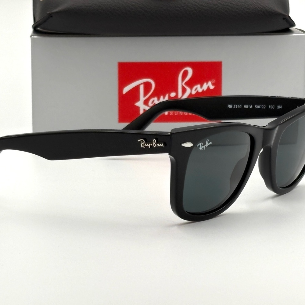 Ray-Ban Black Wayfarer Classic Sunglasses Original Style RB2140 901 50-22 325 - Picture 9 of 15